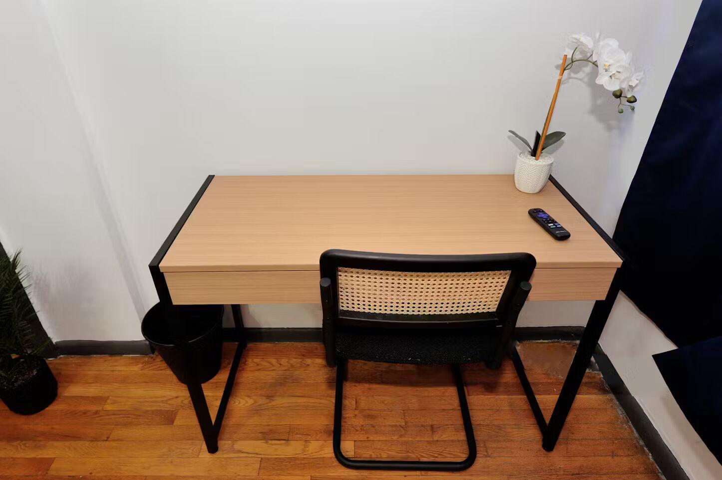 Furnished Studio Apartment in Lincoln Square, Manhattan