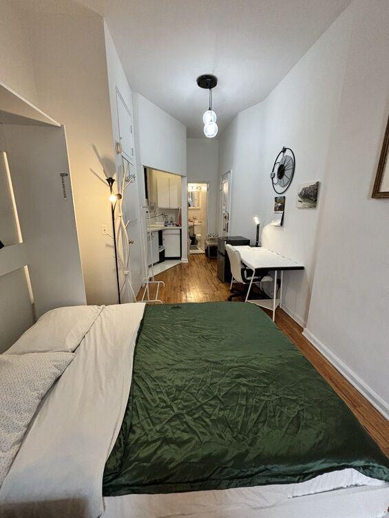 Furnished Studio Apartment in South Harlem Manhattan