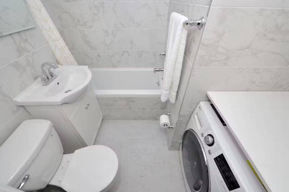 Furnished Studio Apartment in Pine Street Financial District, Manhattan