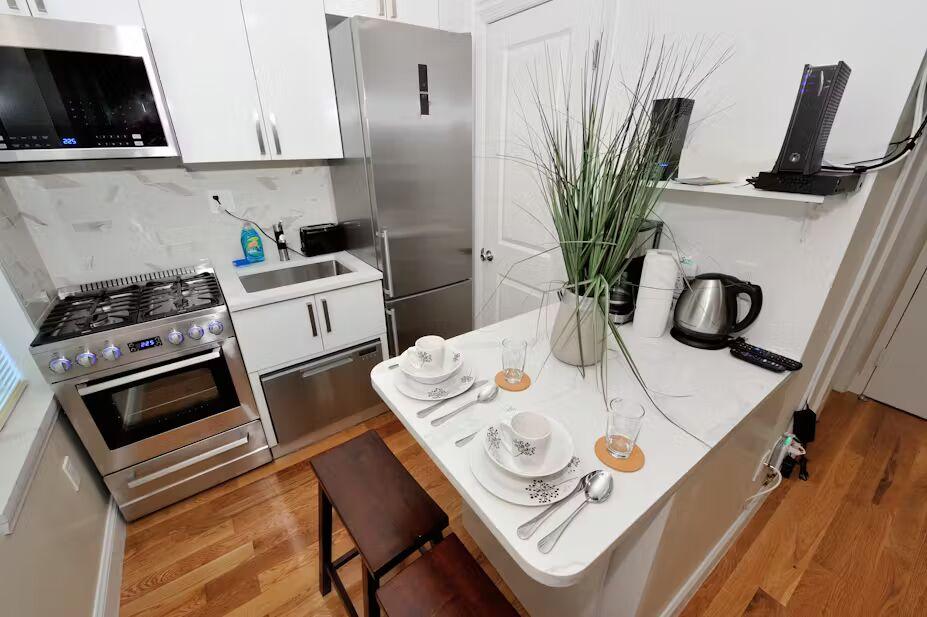 Furnished Studio Apartment in Pine Street Financial District, Manhattan
