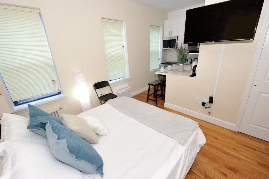 Furnished Studio Apartment in Pine Street Financial District, Manhattan