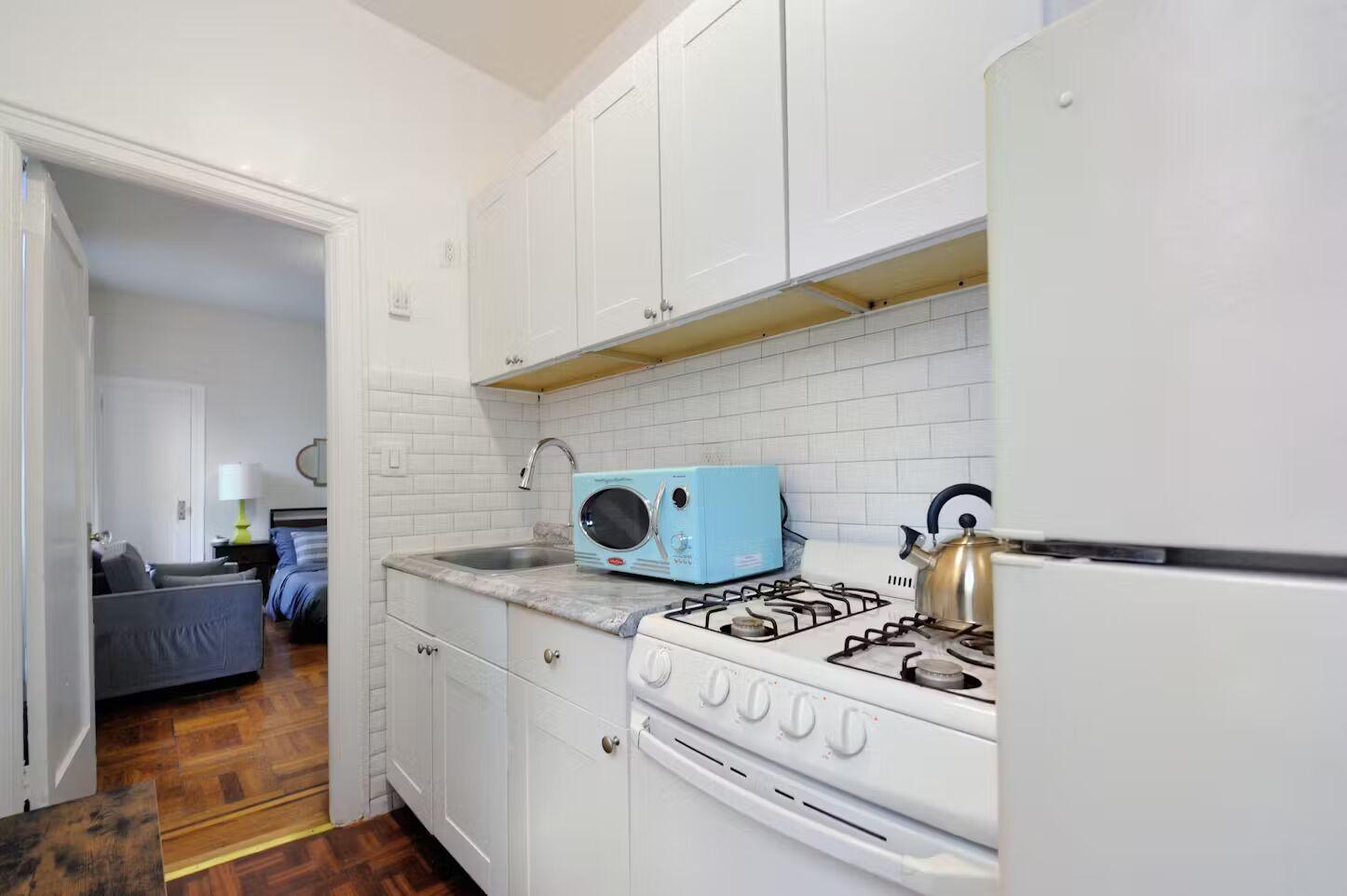 Studio Apartment in Murray Hill, Manhattan